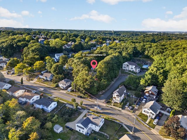 51 Bartholomew, Peabody, MA 01960