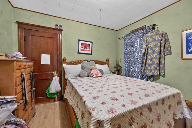 51 Bartholomew, Peabody, MA 01960