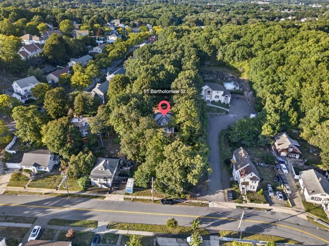 51 Bartholomew, Peabody, MA 01960