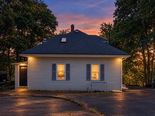 51 Bartholomew, Peabody, MA 01960