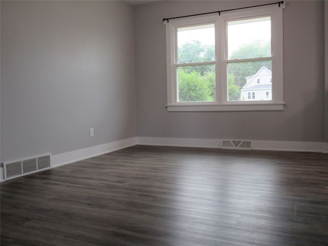 2008 Locust Street, Granger, IA 50109