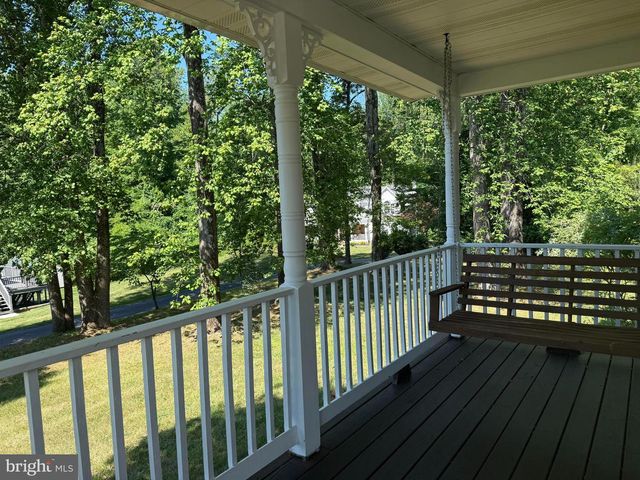 3170 MAYBERRY AVE, Huntingtown, MD 20639