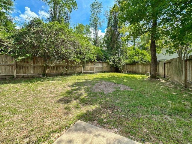 3 Fairlee Court, Magnolia, TX 77354