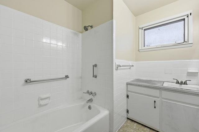 4126 Oakridge Drive, North Charleston, SC 29418