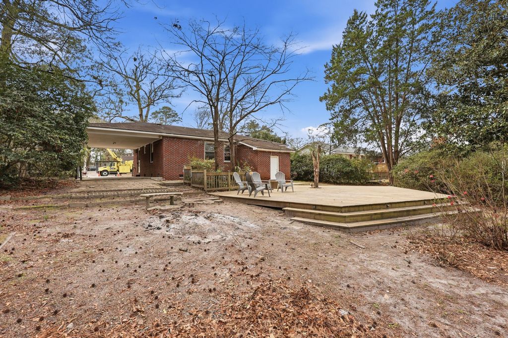 Image 30 of property listing at 4126 Oakridge Drive, North Charleston, SC 29418