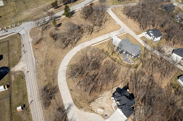 6268 Enclave Lane, Johnston, IA 50131