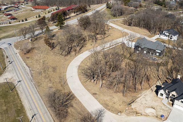 6268 Enclave Lane, Johnston, IA 50131