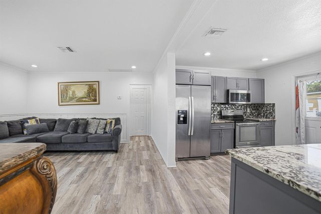 422 49th Street, West Palm Beach, FL 33407
