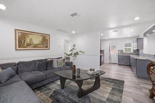 422 49th Street, West Palm Beach, FL 33407
