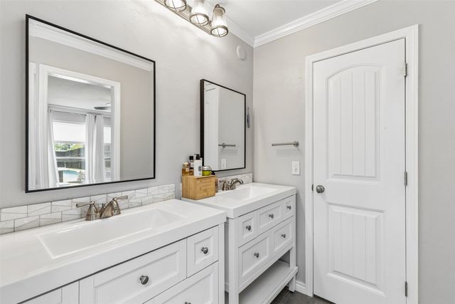 3100 Bullock Drive, Plano, TX 75023