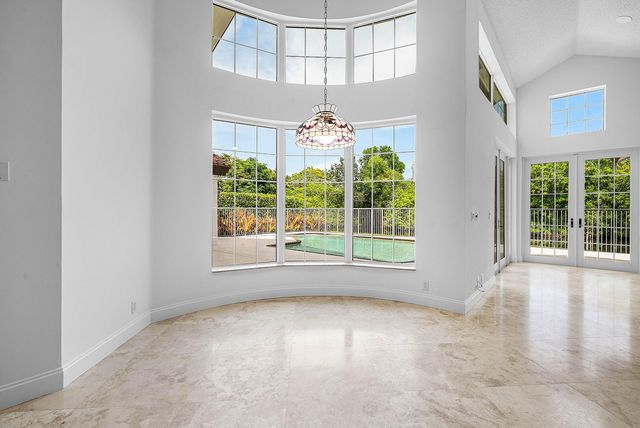 6026 NW 30TH Way, Boca Raton, FL 33496