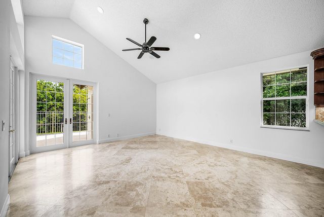 6026 NW 30TH Way, Boca Raton, FL 33496