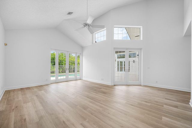 6026 NW 30TH Way, Boca Raton, FL 33496