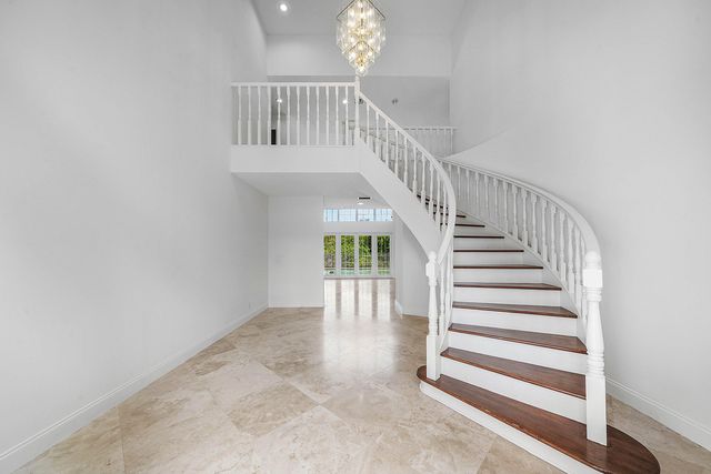 6026 NW 30TH Way, Boca Raton, FL 33496