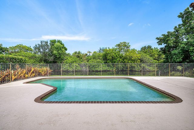 6026 NW 30TH Way, Boca Raton, FL 33496