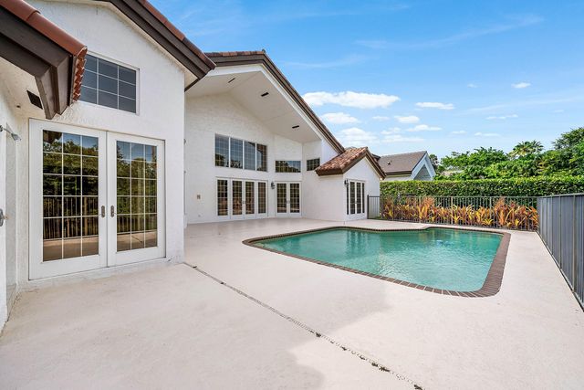 6026 NW 30TH Way, Boca Raton, FL 33496