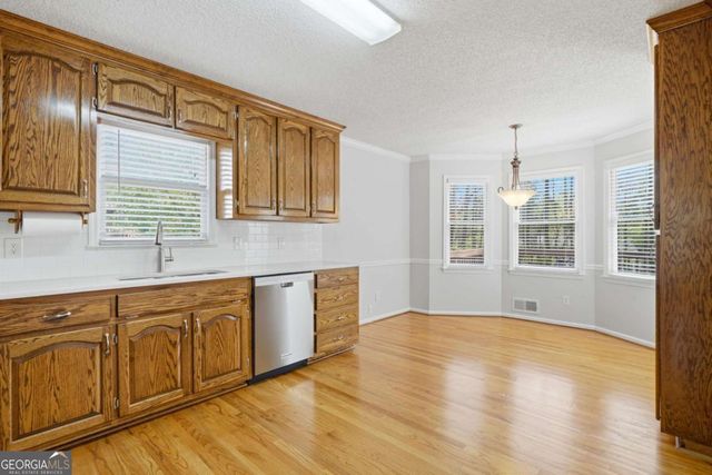 1415 Silver Fox Run, Woodstock, GA 30188