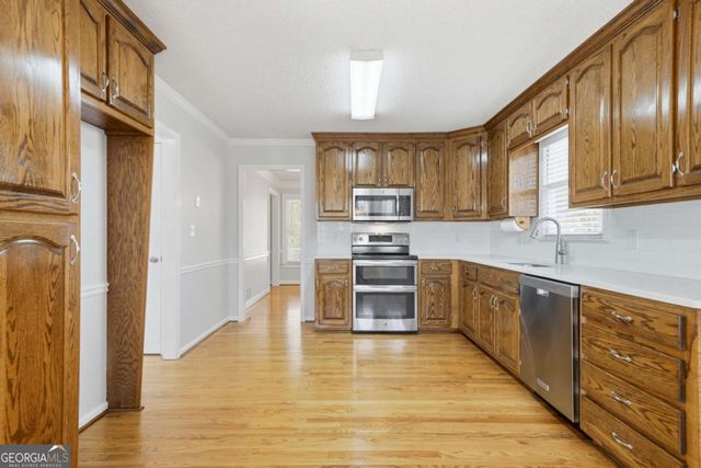 1415 Silver Fox Run, Woodstock, GA 30188