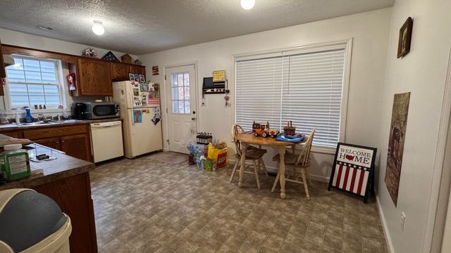 421 Wren Branch Road, Oneida, KY 40972