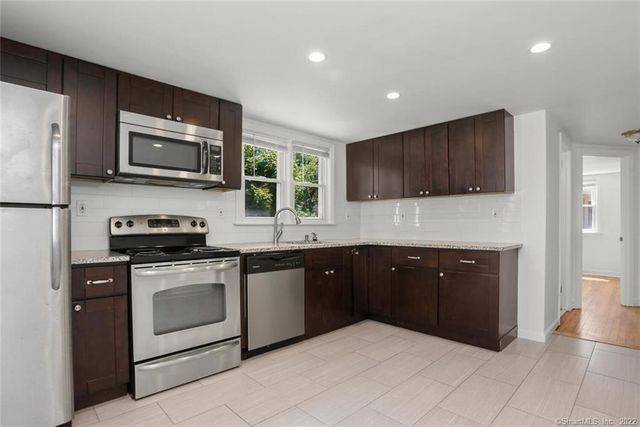 22 Tracey Street, Norwalk, CT 06850