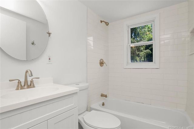 22 Tracey Street, Norwalk, CT 06850