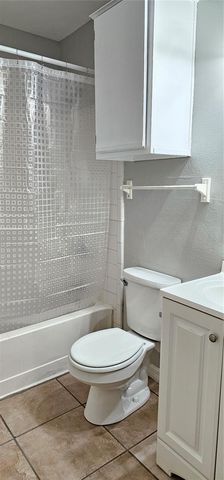 1400 GANDY BOULEVARD N 512, St Petersburg, FL 33702