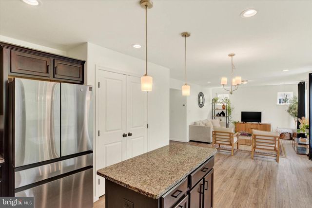 587 SMOKE HOUSE DR, Mechanicsburg, PA 17055