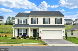 587 SMOKE HOUSE DR, Mechanicsburg, PA 17055
