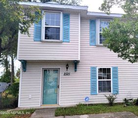 2525 HAYWOOD ESTATES Lane, Jacksonville, FL 32233