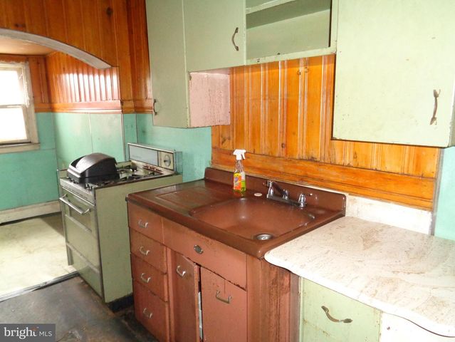 4636 KRAYDOR ST, Philadelphia, PA 19136