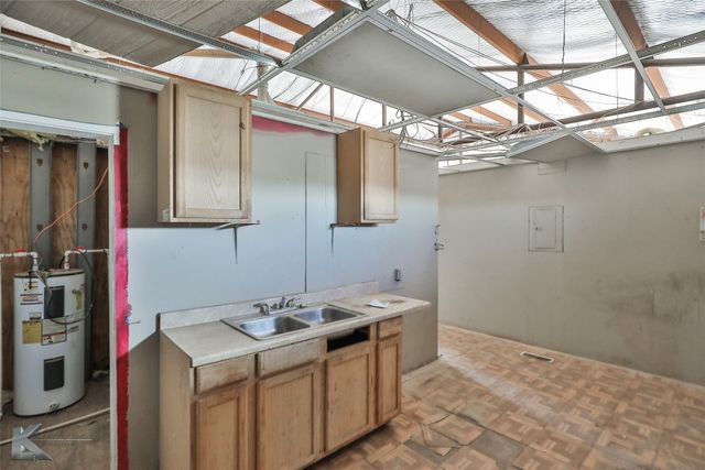 9746 Fm 605, Merkel, TX 79536