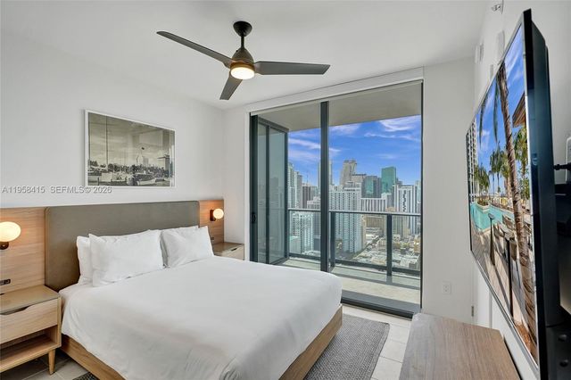 159 NE 6th St 3405, Miami, FL 33132