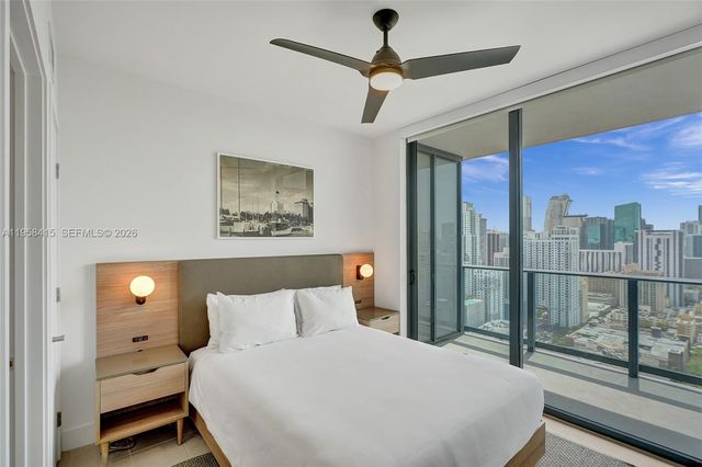 159 NE 6th St 3405, Miami, FL 33132