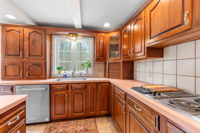 76 Tehias Road, Rye, NH 03870