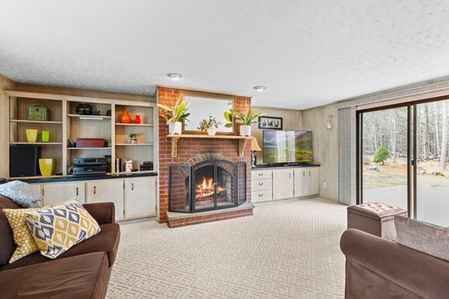76 Tehias Road, Rye, NH 03870