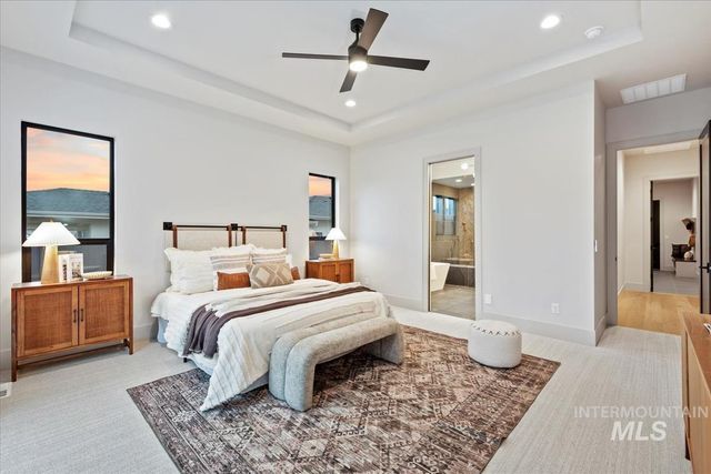 9967 W Bouvardia St, Star, ID 83669