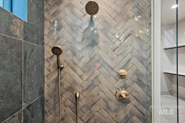 9967 W Bouvardia St, Star, ID 83669