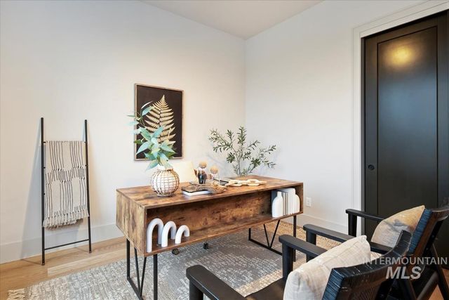 9967 W Bouvardia St, Star, ID 83669