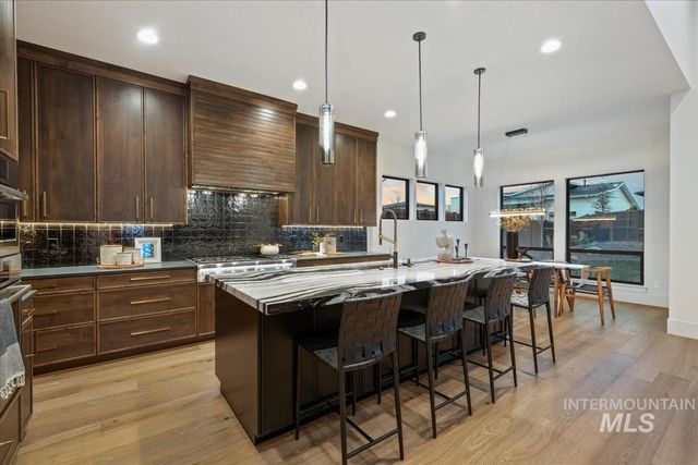 9967 W Bouvardia St, Star, ID 83669