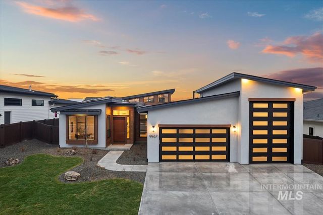 9967 W Bouvardia St, Star, ID 83669