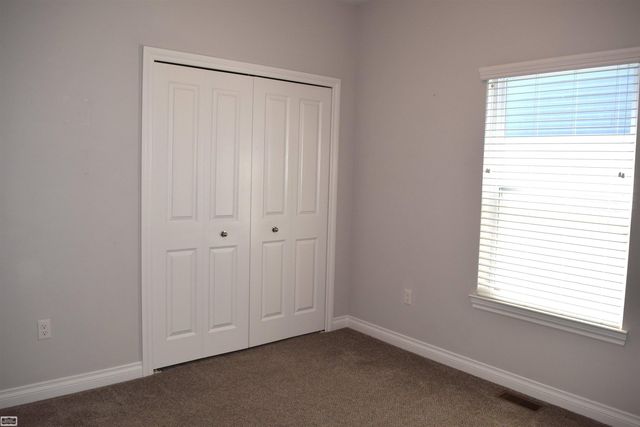 47050 Brookview Drive, Chesterfield Twp, MI 48047