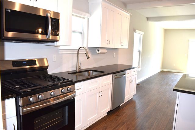 47050 Brookview Drive, Chesterfield Twp, MI 48047