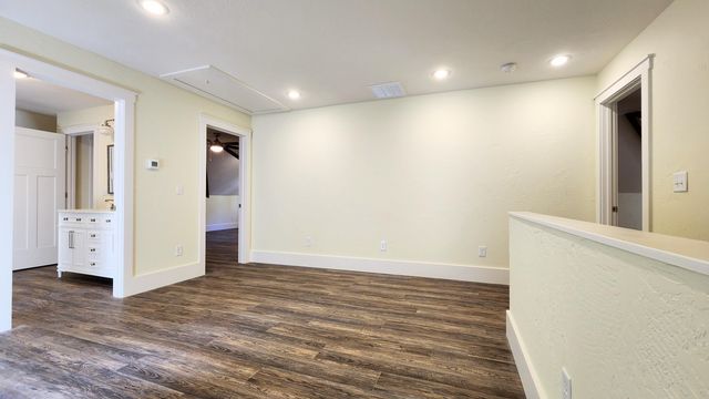 1006 W Walnut Street, Springfield, MO 65806