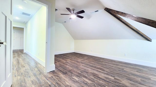 1006 W Walnut Street, Springfield, MO 65806