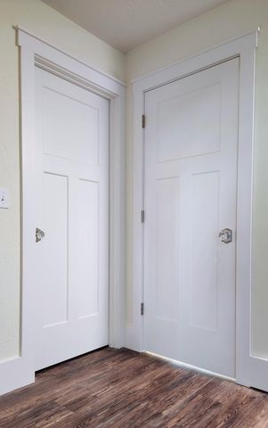 1006 W Walnut Street, Springfield, MO 65806