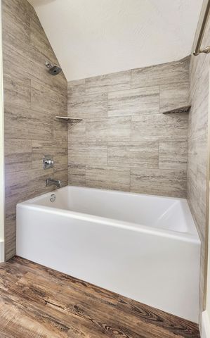 1006 W Walnut Street, Springfield, MO 65806