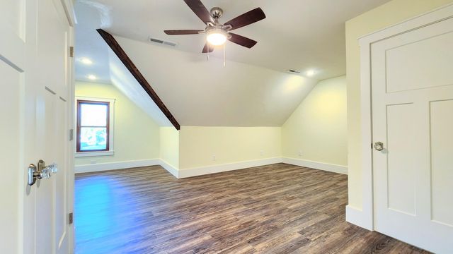 1006 W Walnut Street, Springfield, MO 65806