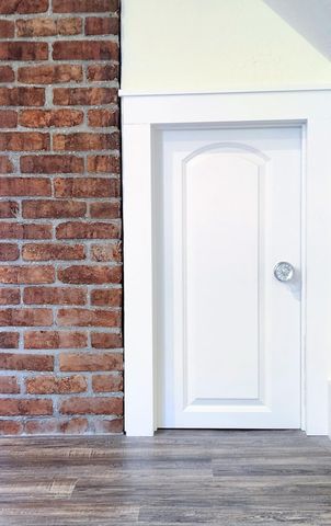 1006 W Walnut Street, Springfield, MO 65806