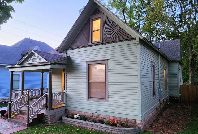 1006 W Walnut Street, Springfield, MO 65806