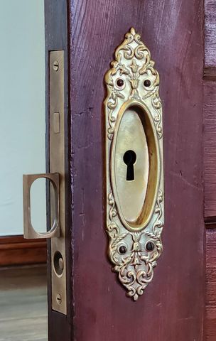 1006 W Walnut Street, Springfield, MO 65806